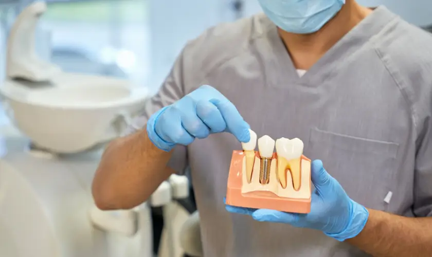 Can An Emergency Dentist in West Palm Beach, Fl Quickly Remove Teeth?