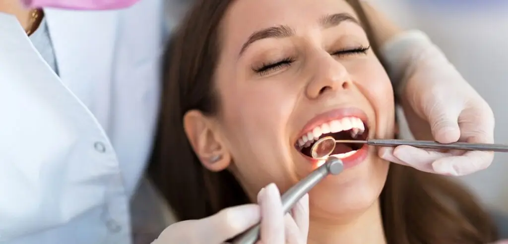 Is Cosmetic Dentistry Right For You? Signs You Might Need It
